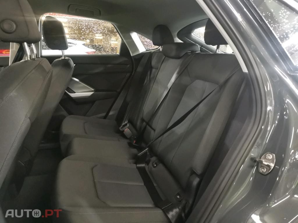 Audi Q3 35 TDI S tronic