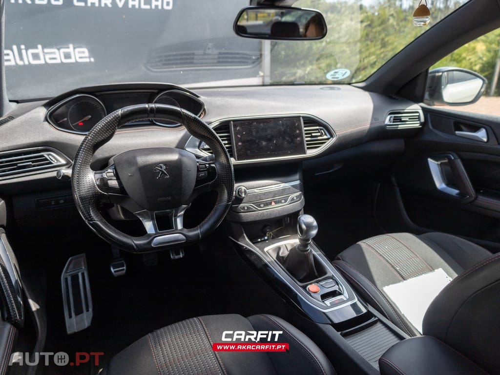 Peugeot 308 1.5 BlueHDi GT Line — fotografia 16