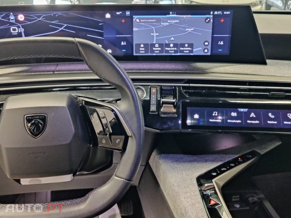 Peugeot 3008 1.2 Hybrid Allure e-DCS6
