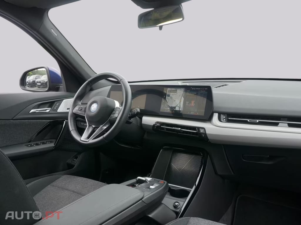 BMW iX1 xDrive30  I.V.A DEDUTÍVEL 