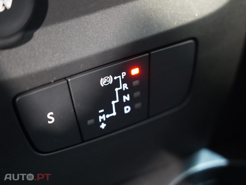 Citroen C3 1.2 PureTech Max EAT6