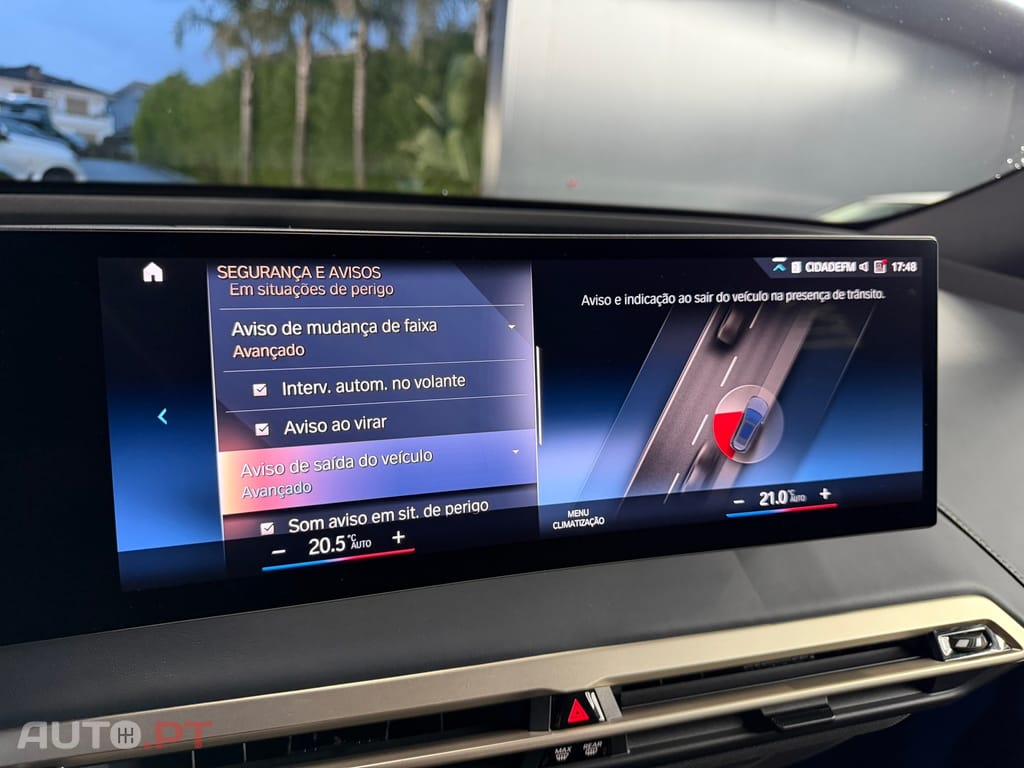 BMW iX xDrive 40 Pack Desportivo