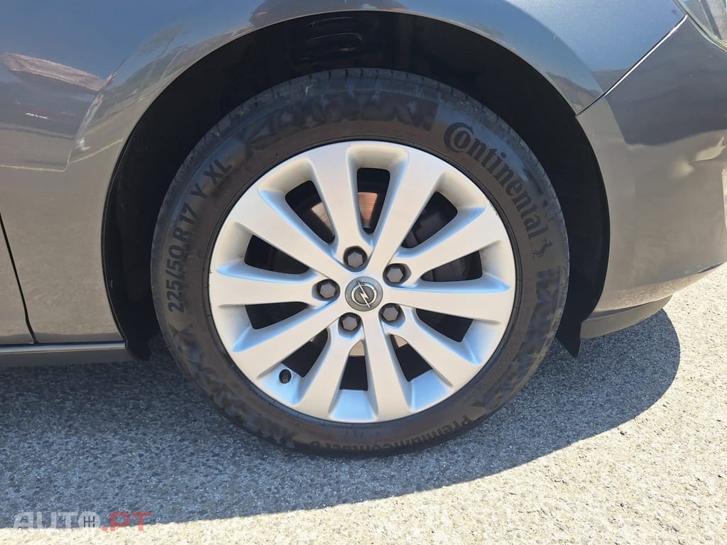 Opel Astra 1.7 CDTi Cosmo