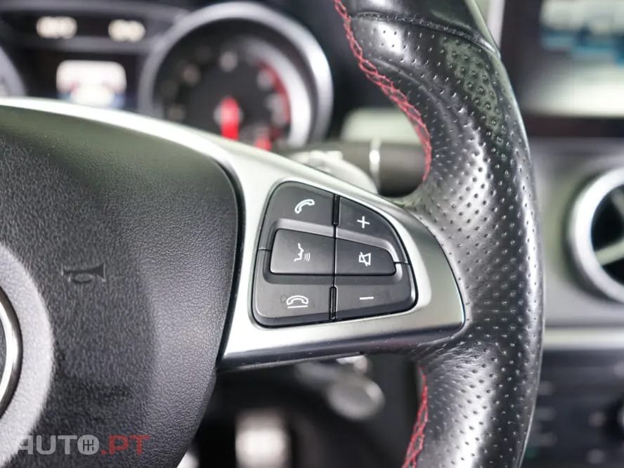 Mercedes-Benz CLA 180 d Shooting Brake AMG Line Aut.