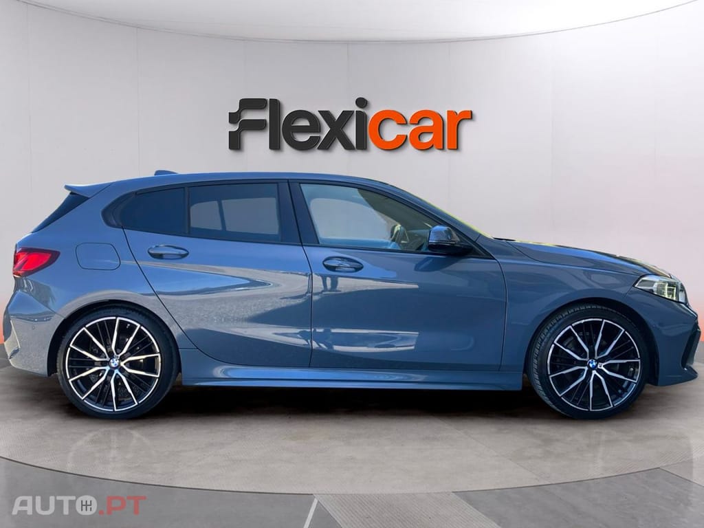 BMW 118 i Pack Desportivo M Auto