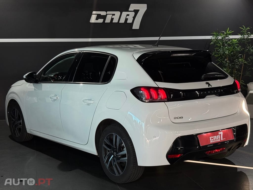 Peugeot 208 1.2 PureTech Allure Pack EAT8