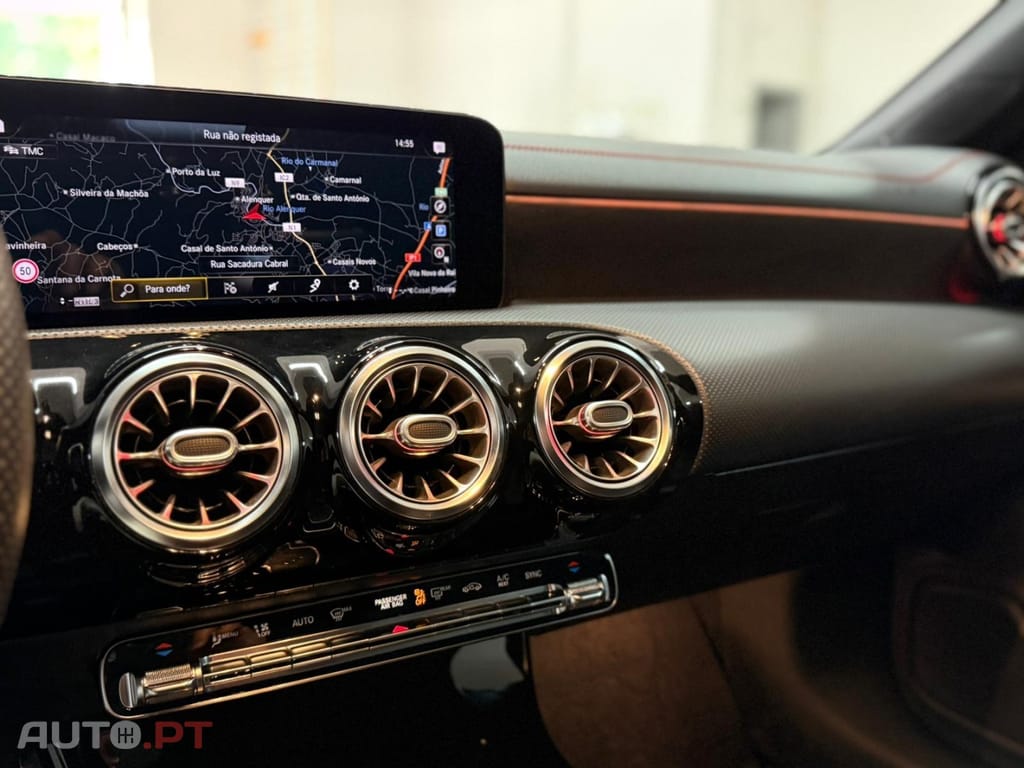 Mercedes-Benz CLA 220 d Shooting Brake AMG Line Aut.