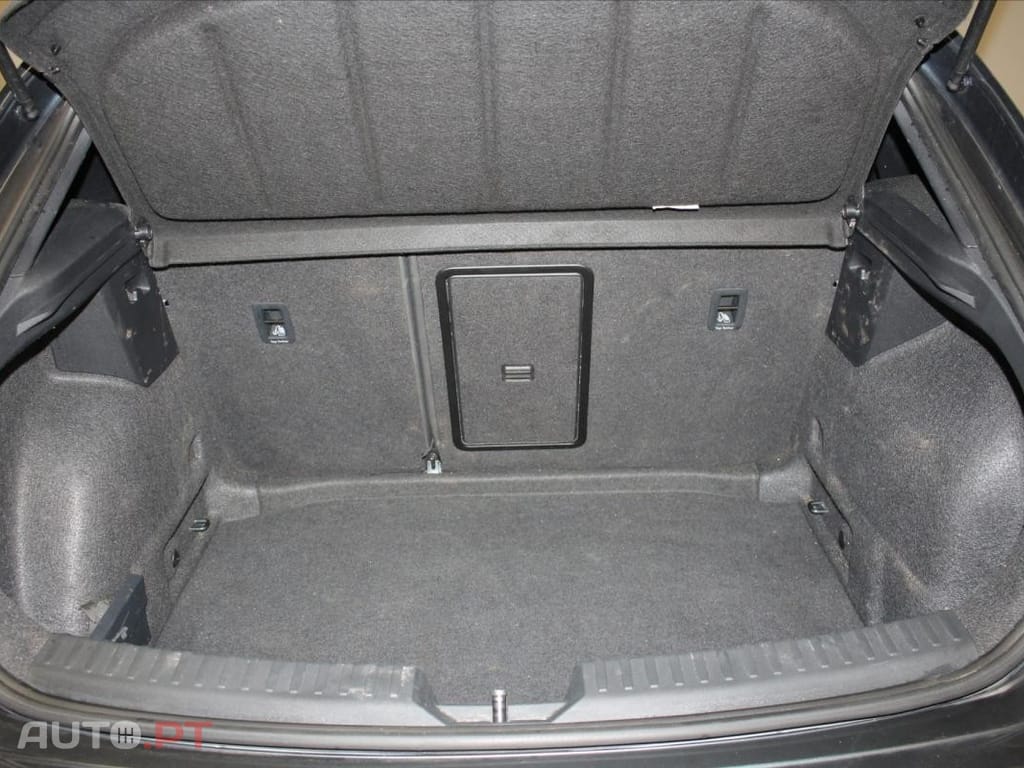 Seat Leon 1.5 eTSi V DSG7