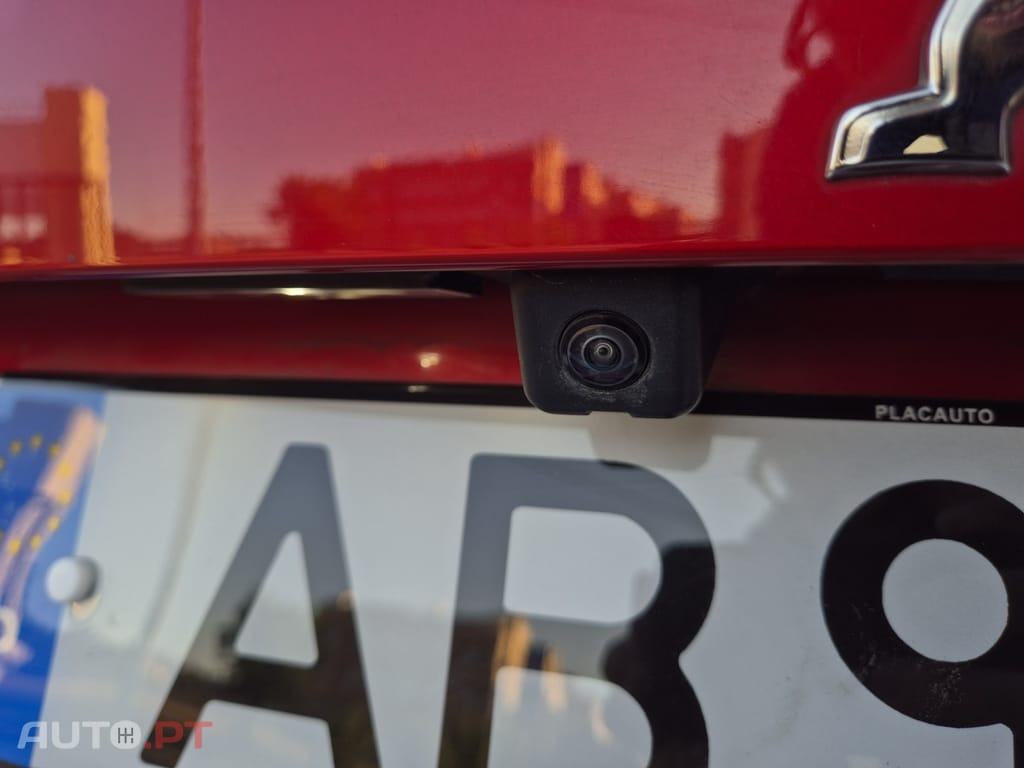 Peugeot 2008 1.2 PureTech Allure Pack