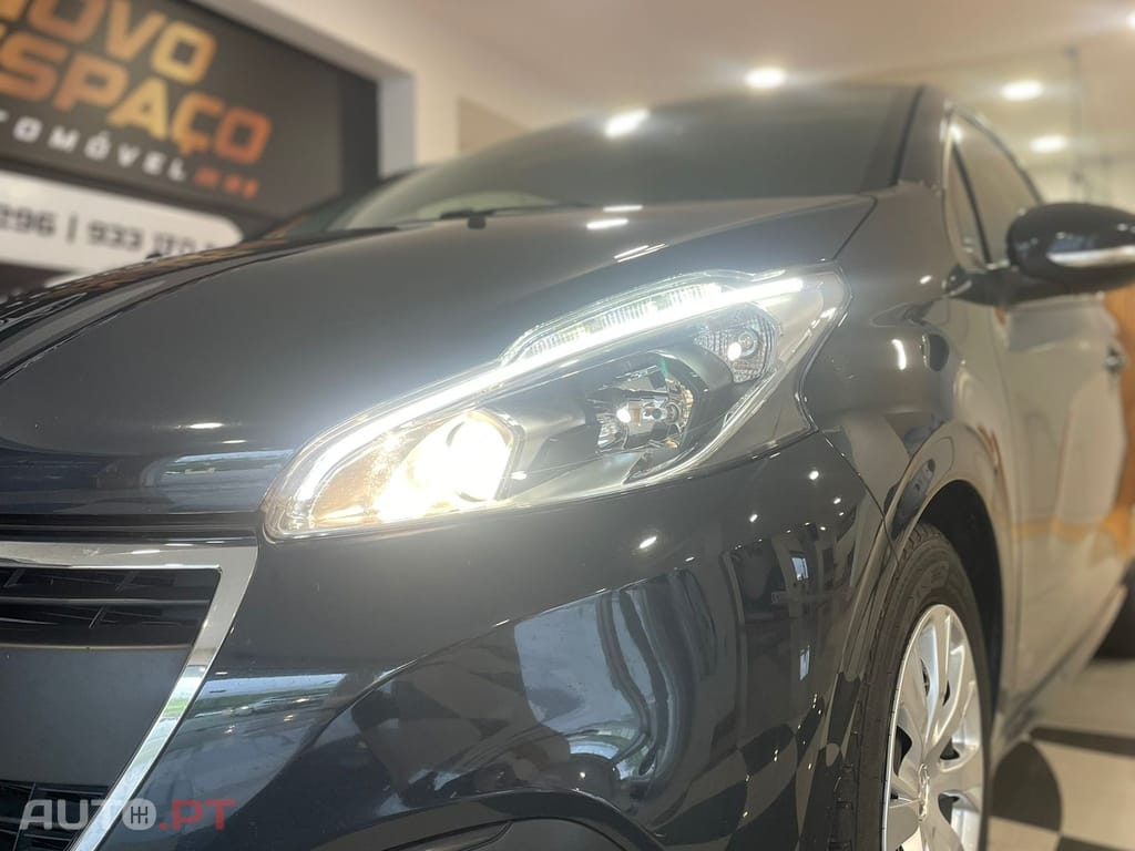 Peugeot 208 208 1.6 BlueHDi Active