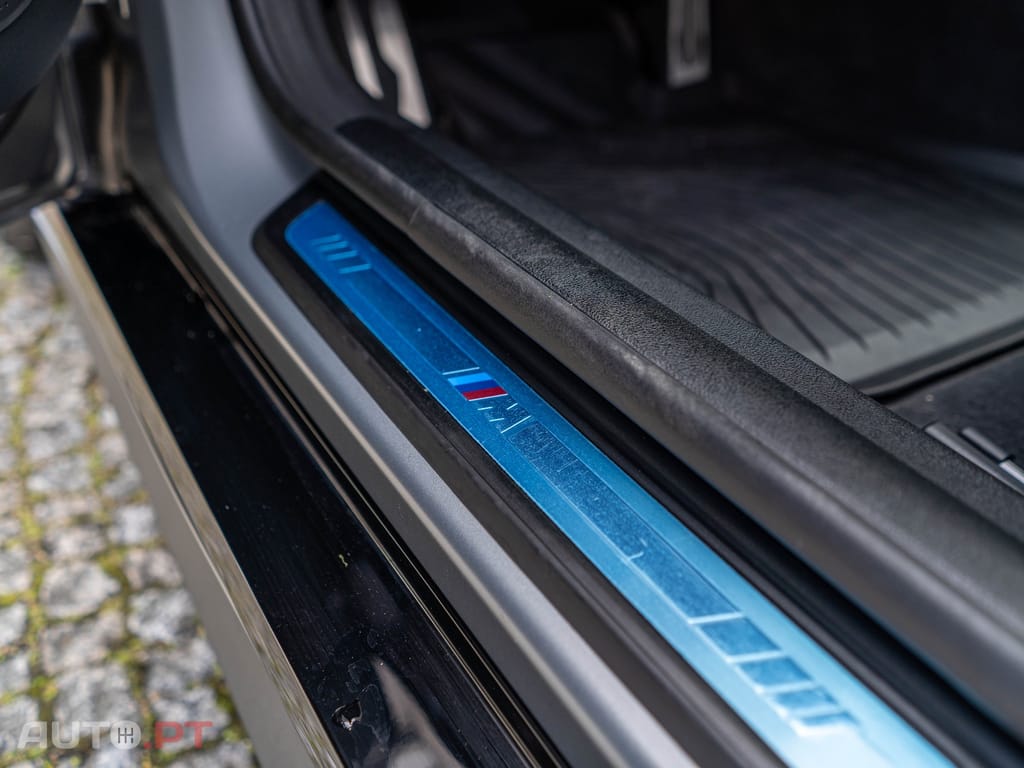 BMW i4 M50