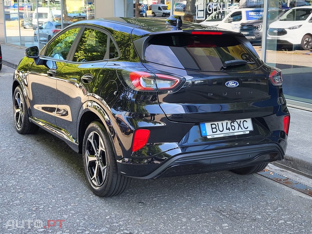 Ford Puma 1.0 EcoBoost mHEV ST-Line