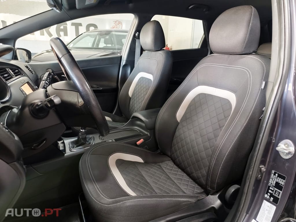 Kia Ceed SW 1.6 CRDi GT Line