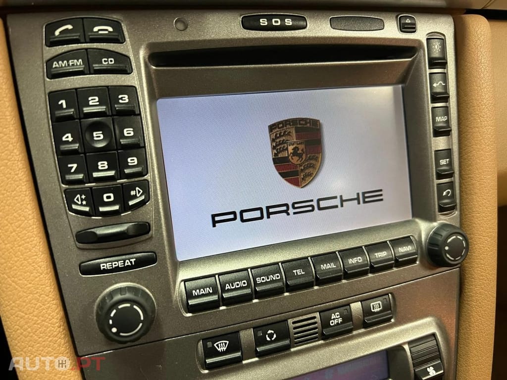 Porsche 911 Carrera 4S Coupe Tiptronic