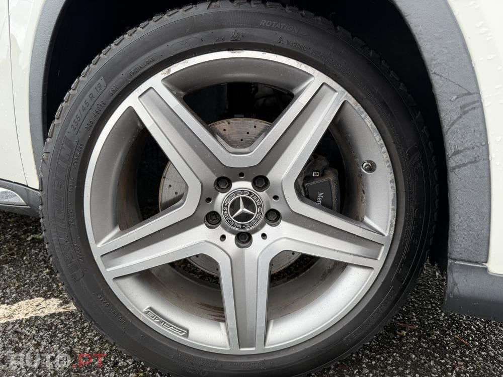 Mercedes-Benz GLA 220 d AMG Line