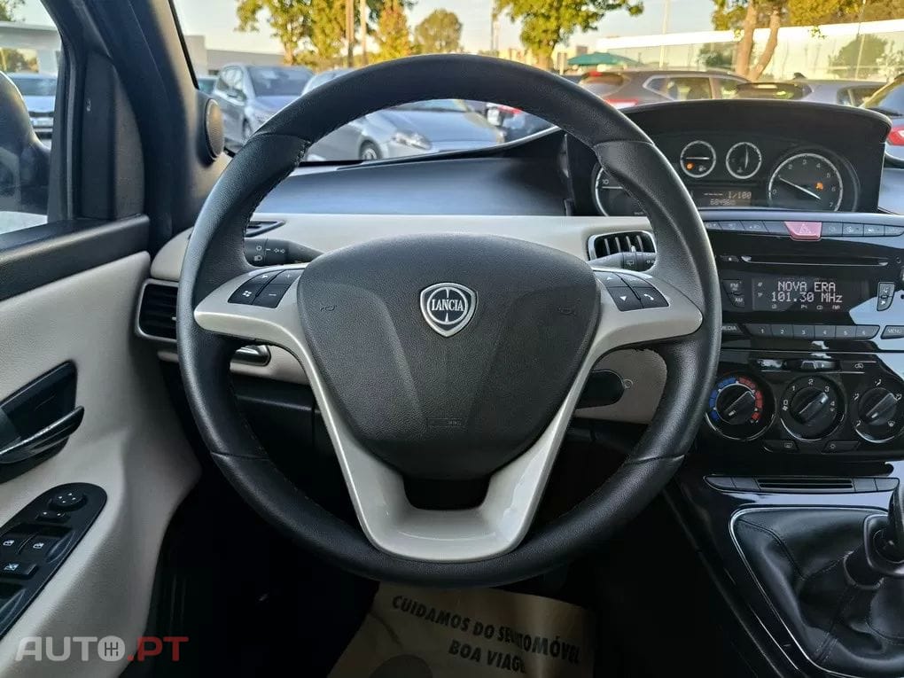 Lancia Ypsilon 1.2 S&S Fashion