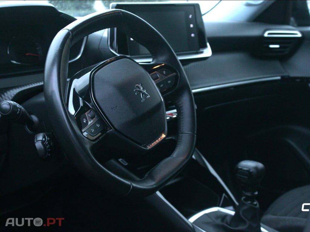 Peugeot 2008 1.2 PureTech Active Pack