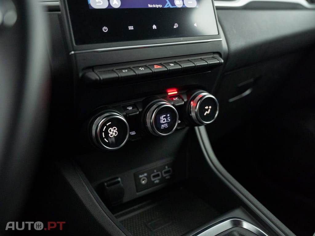 Renault Captur 1.6 E-Tech Plug-In Intens
