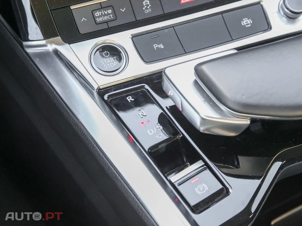 Audi E-Tron 50 quattro
