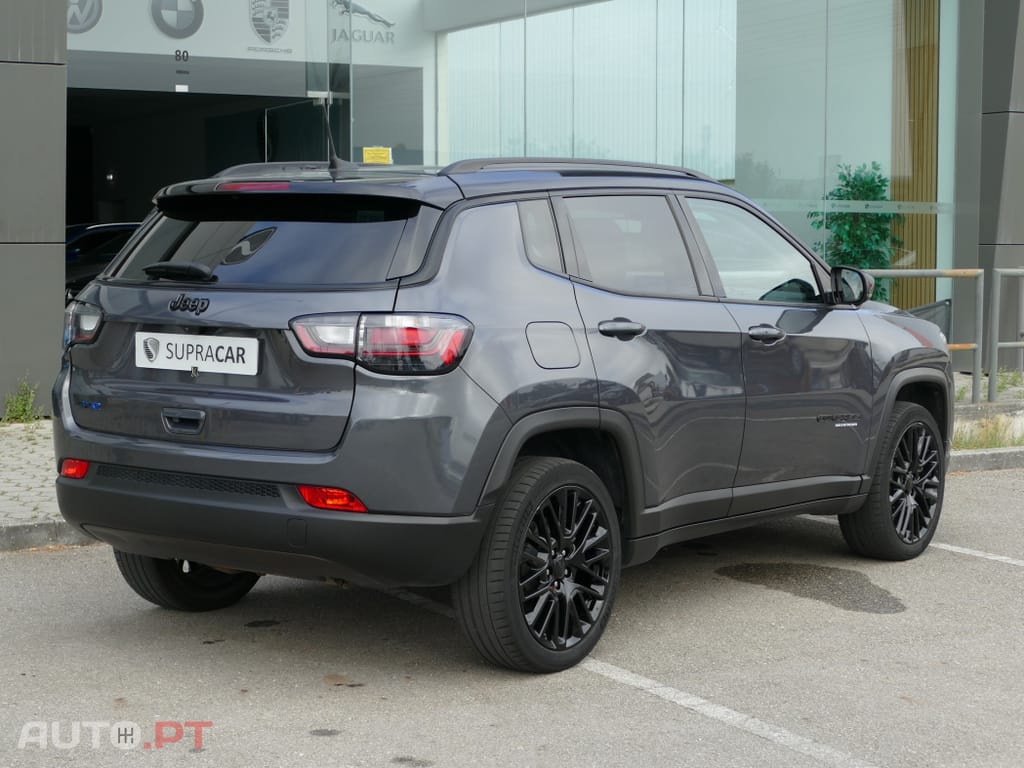 Jeep Compass 1.3 TG 4Xe Trailhawk