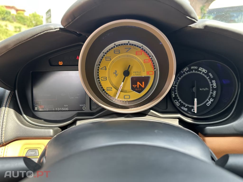Ferrari California 4.3 V8