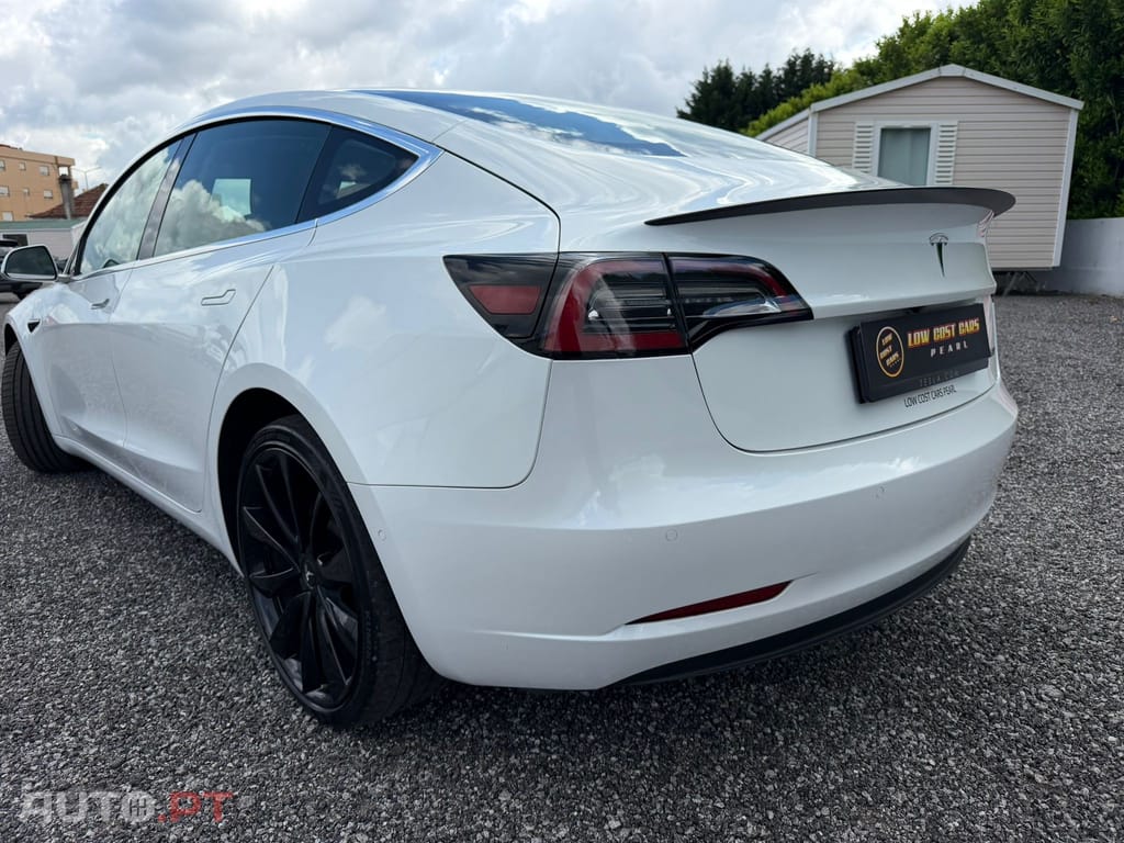 Tesla Model 3 Performance Dual Motor AWD