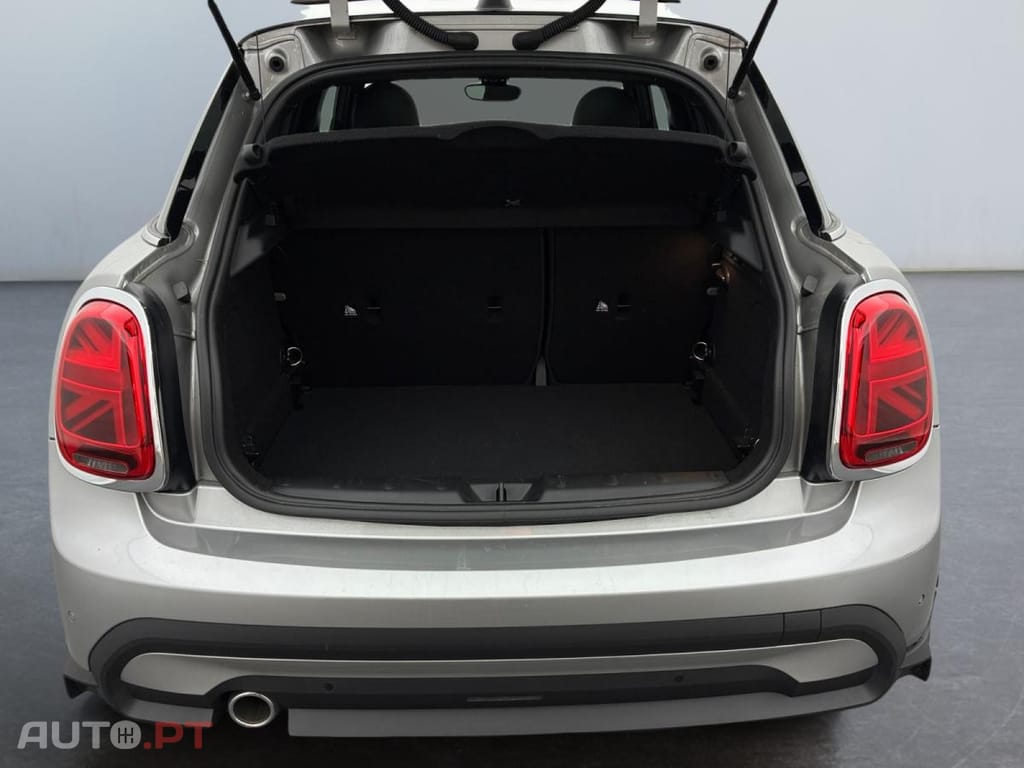 MINI Cooper Premium Edition Plus Auto