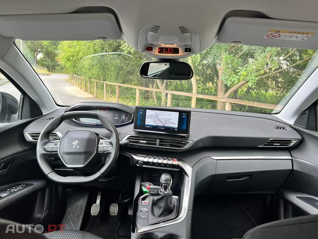 Peugeot 5008 1.2 PureTech Active Pack
