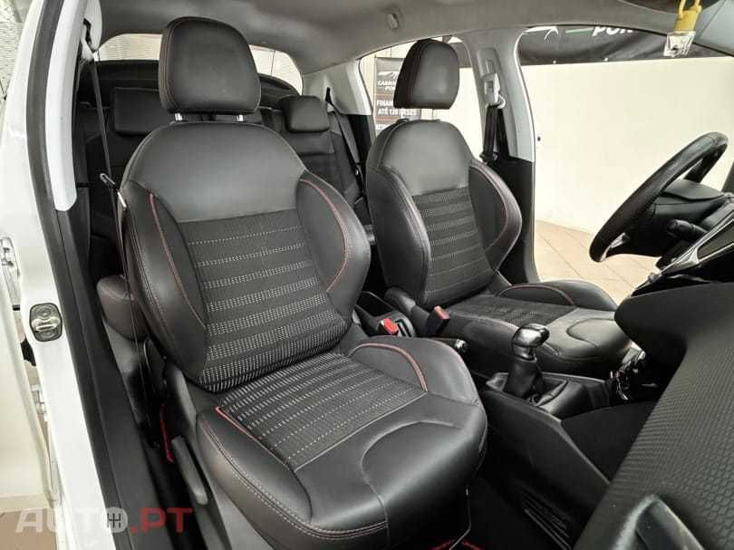 Peugeot 208 1.2 PureTech GT Line