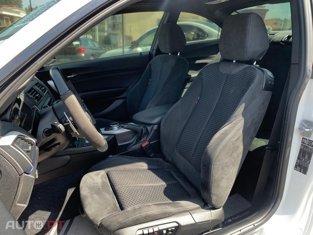 BMW 225 d Pack M Auto