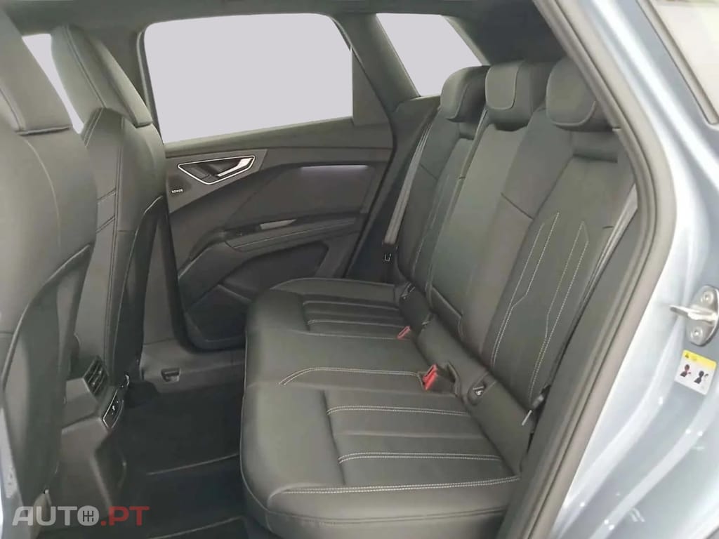 Audi Q4 E-Tron I.V.A DEDUTIVEL 50 2x S LINE