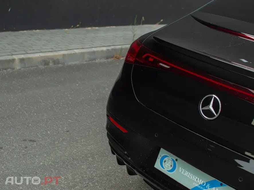 Mercedes-Benz EQE 350