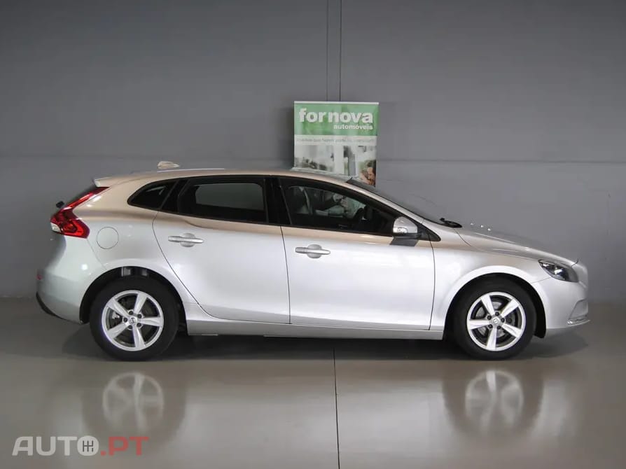 Volvo V40 2.0 D2 Kinetic