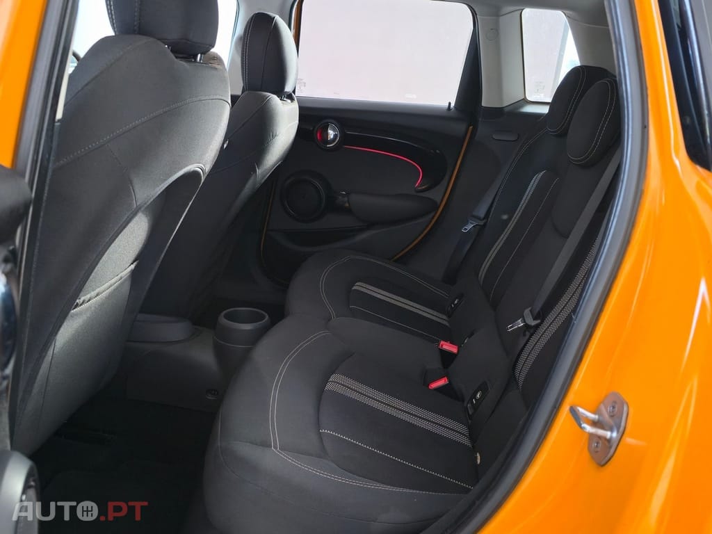 MINI Cooper Cooper SD