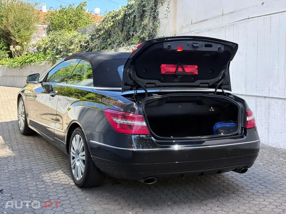 Mercedes-Benz E 350 CGi Avantgarde BlueEfficiency Auto