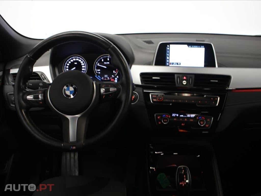 BMW X2 18 d sDrive Auto
