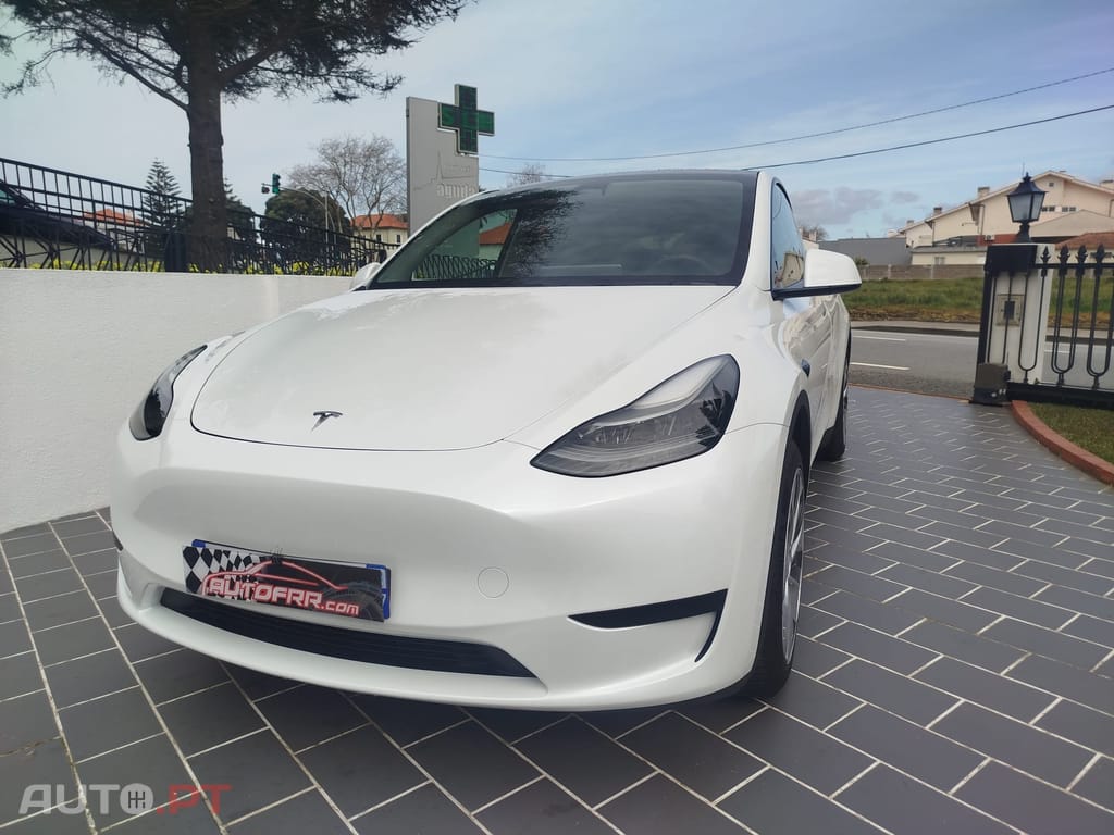 Tesla Model Y Tração Traseira