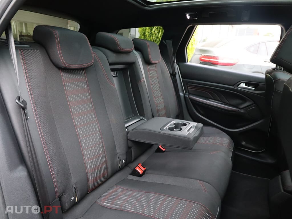 Peugeot 308 SW 1.5 BlueHDi GT Line EAT8