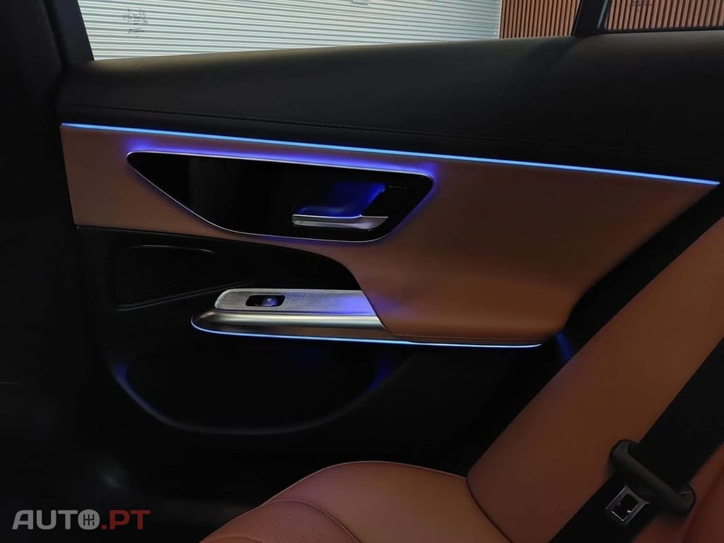 Mercedes-Benz E 300 e AMG Line