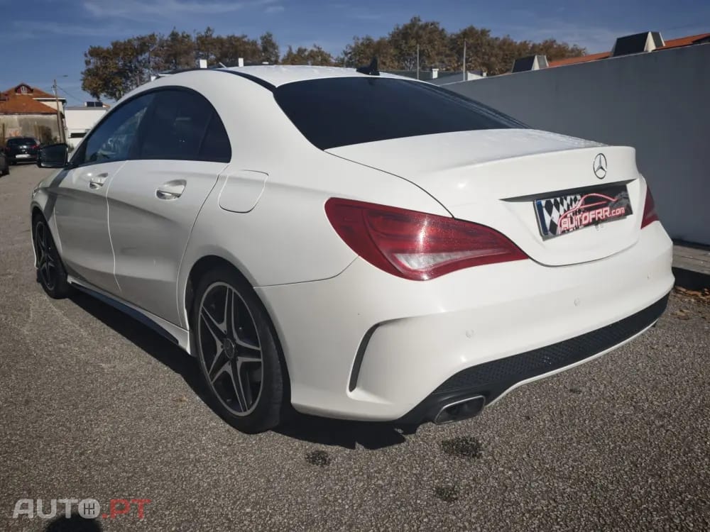 Mercedes-Benz CLA 200