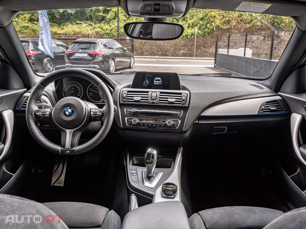 BMW 218 d Pack M Auto