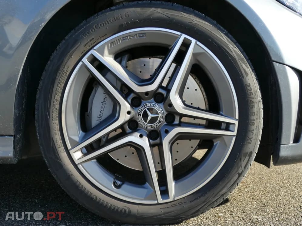 Mercedes-Benz C 300 de AMG Line