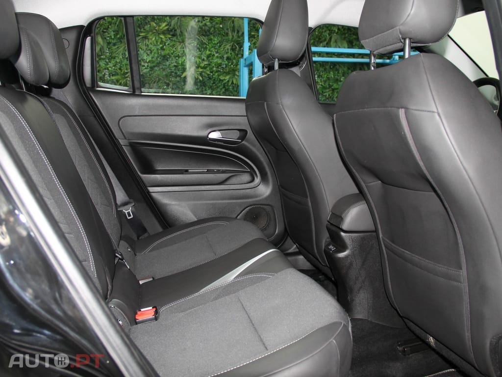 Jeep Avenger 1.2 GSE T3 Altitude