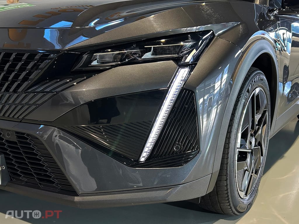 Peugeot 408 1.6 Hybrid GT e-EAT8