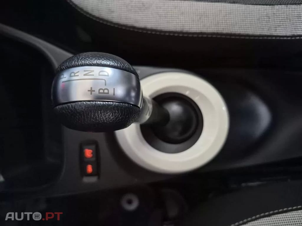 Renault Twingo Z.E. 22 Intens