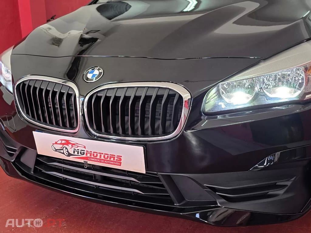 BMW 216 d Advantage Auto
