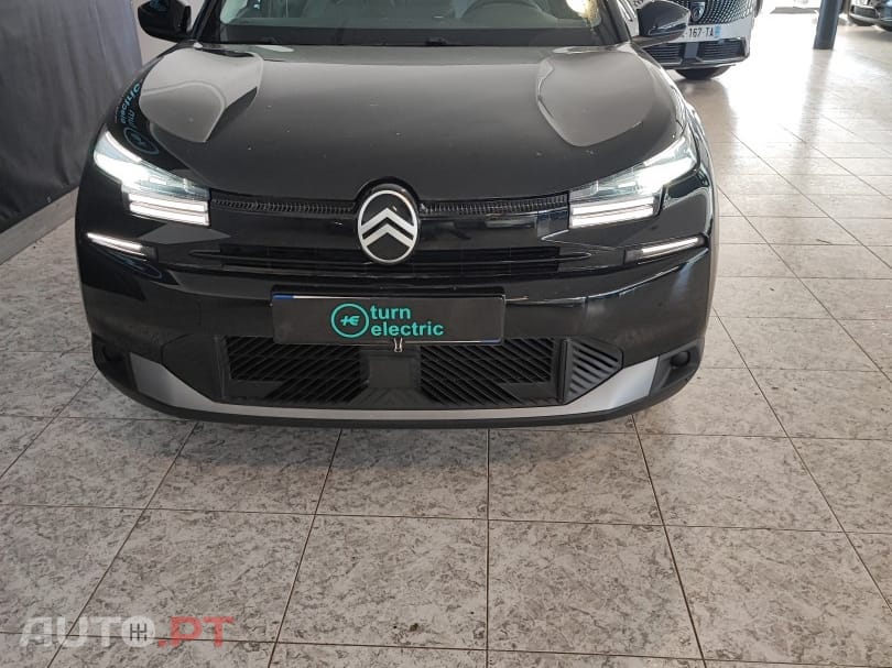 Citroen e-C4 136 PLUS