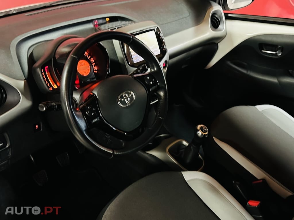Toyota Aygo X 1.0 Play