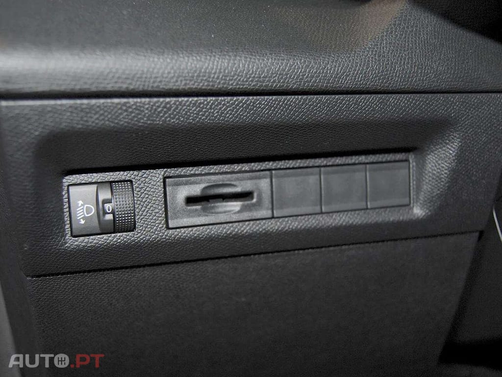 Peugeot 308 SW 1.5 BlueHDi Allure EAT8