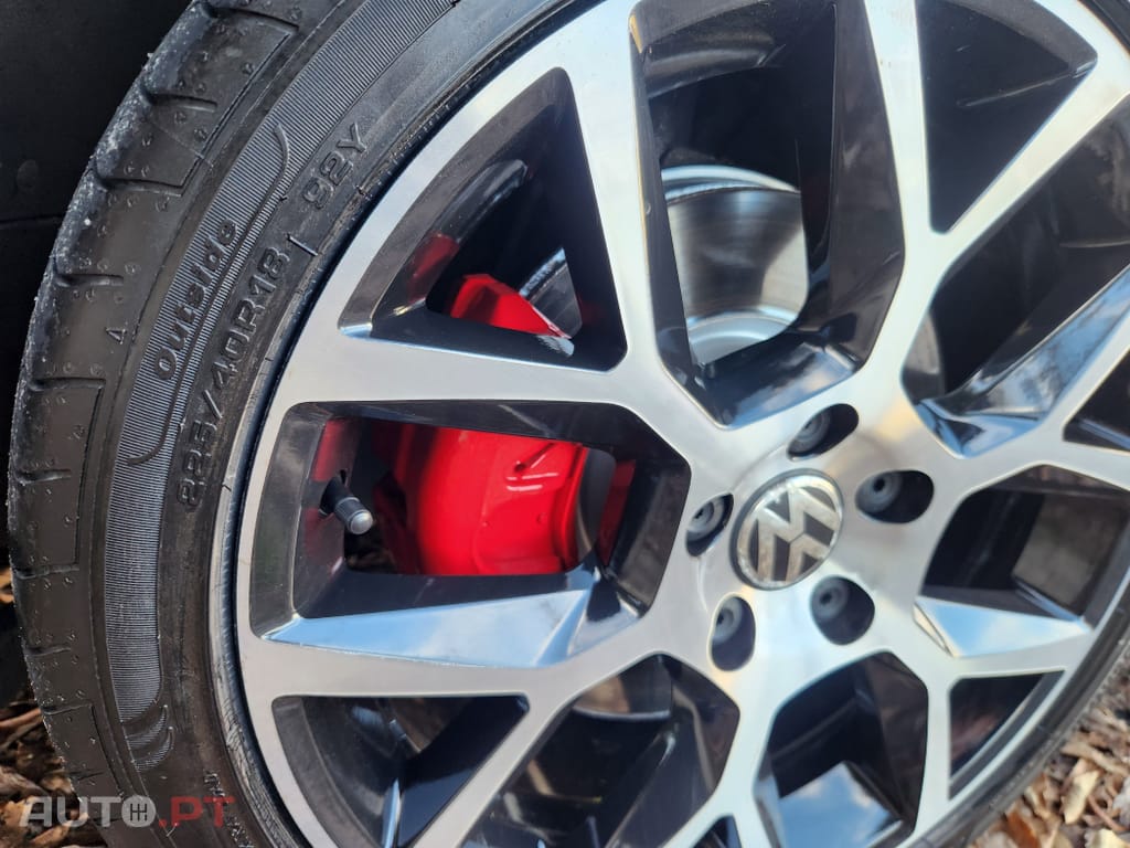 Volkswagen Golf 2.0 GTI Edition 35